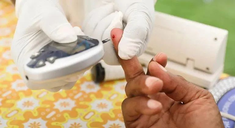 研究发现全美近半死于新冠的人患有糖尿病